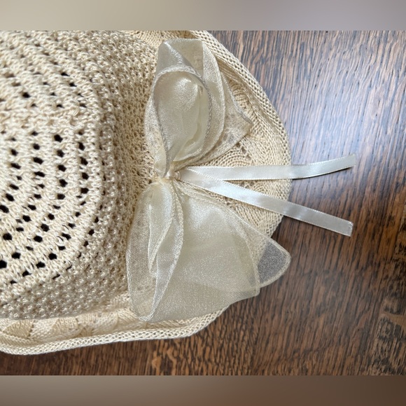 Vintage Beach Crochet Woven Beige Bow Floppy Hat Women’s Adult Size Feminine - Picture 3 of 16